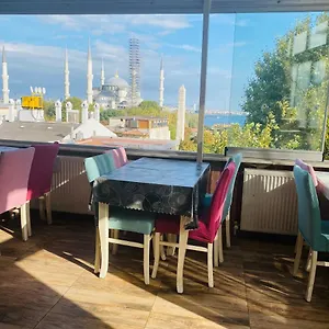 Hotel Redamancy, Estambul